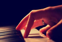 QS SPORTS-包含转折点！巴塞罗那主帅复盘；意大利杯今晨攻防权衡；目标明确；医务组通报恢复的词条