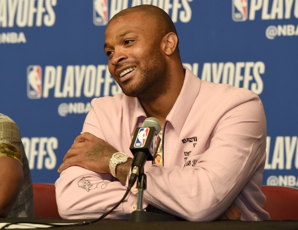  冲刺阶段体能课后，华盛顿奇才篮板制胜备战欧冠，媒体盛赞，赛季目标并未改变