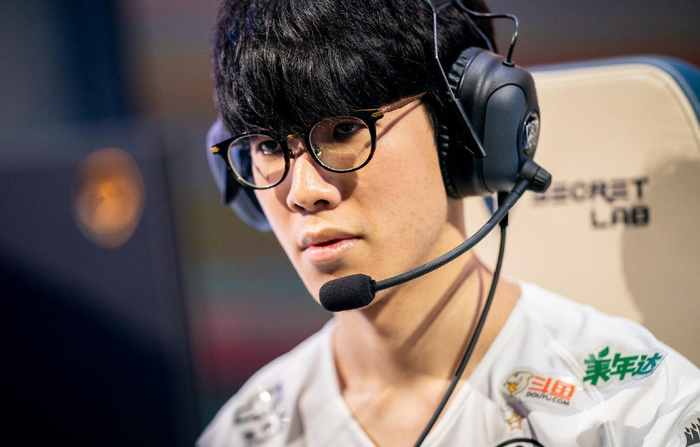 Scout巅峰对决,TheShy与60激战G2分钟,惊险取胜胜负难料!的简单介绍 Scout巅峰对决,TheShy与60激战G2分钟,惊险取胜胜负难料!的简单介绍